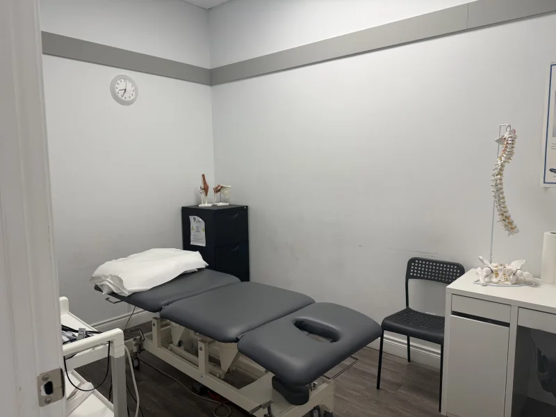 Here is a list of conditions that are treated with acupuncture: